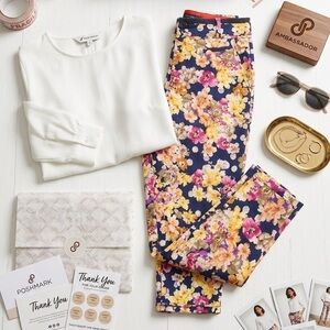 Cartonnier Anthropologie Navy Floral Charlie Trouser Pants - Size 6 - Like New